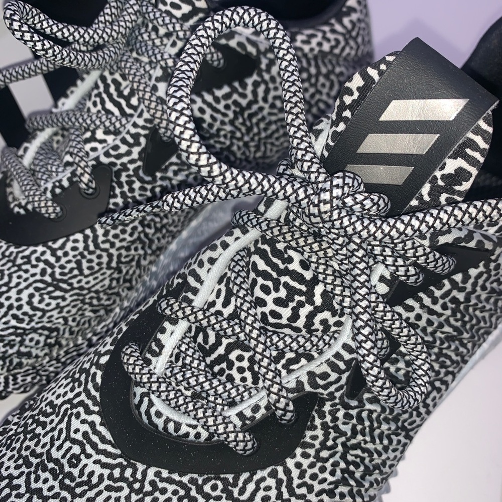 ADIDAS Alphabounce w Aramis - 6 1/2 Running Shoes